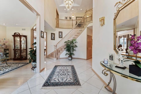 Tiny photo for 417 E Noyes Street, Arlington Heights, IL 60005 (MLS # 12735144)