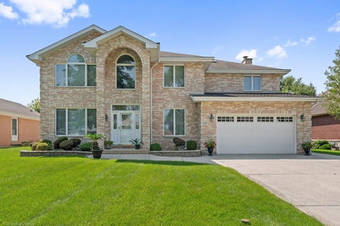 Tiny photo for 417 E Noyes Street, Arlington Heights, IL 60005 (MLS # 12735144)