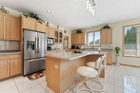Tiny photo for 417 E Noyes Street, Arlington Heights, IL 60005 (MLS # 12735144)