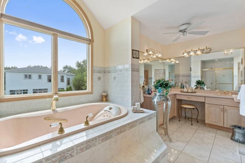 Tiny photo for 417 E Noyes Street, Arlington Heights, IL 60005 (MLS # 12735144)