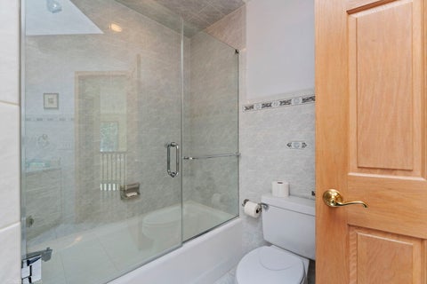 Tiny photo for 417 E Noyes Street, Arlington Heights, IL 60005 (MLS # 12735144)