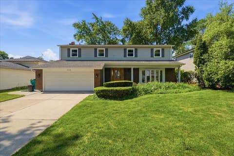 Tiny photo for 175 Selwyn Lane, Buffalo Grove, IL 60089 (MLS # 12700877)