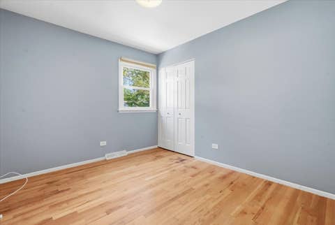 Tiny photo for 175 Selwyn Lane, Buffalo Grove, IL 60089 (MLS # 12700877)