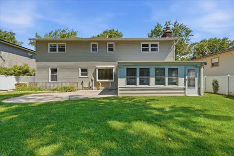 Tiny photo for 175 Selwyn Lane, Buffalo Grove, IL 60089 (MLS # 12700877)