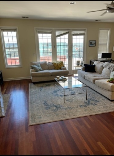 2650 N Halsted Street 4