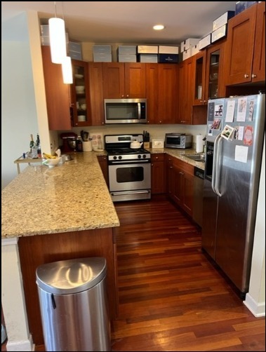 2650 N Halsted Street 4