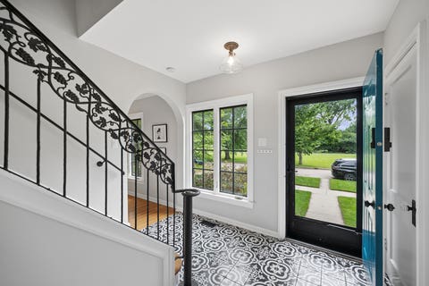 Tiny photo for 2751 Girard Avenue, Evanston, IL 60201 (MLS # 12685531)