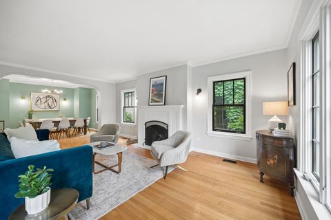 Tiny photo for 2751 Girard Avenue, Evanston, IL 60201 (MLS # 12685531)