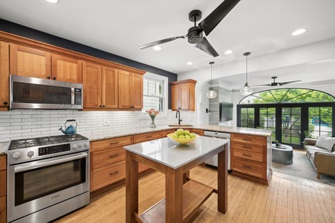 Tiny photo for 2751 Girard Avenue, Evanston, IL 60201 (MLS # 12685531)