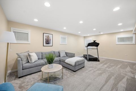 Tiny photo for 2751 Girard Avenue, Evanston, IL 60201 (MLS # 12685531)