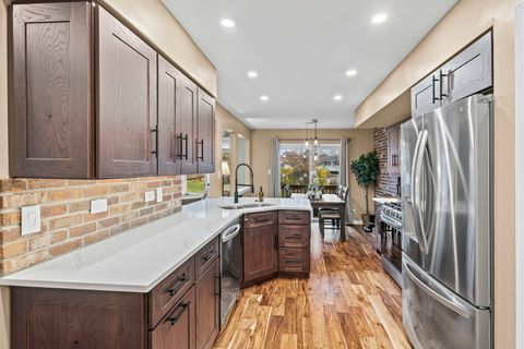 Tiny photo for 16639 Lismore Court, Tinley Park, IL 60477 (MLS # 12505219)