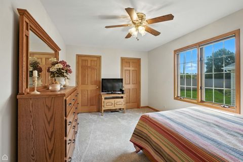 Tiny photo for 115 Flamingo Drive, Roselle, IL 60172 (MLS # 12458166)