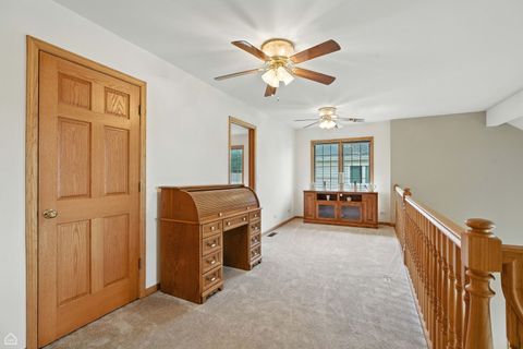Tiny photo for 115 Flamingo Drive, Roselle, IL 60172 (MLS # 12458166)