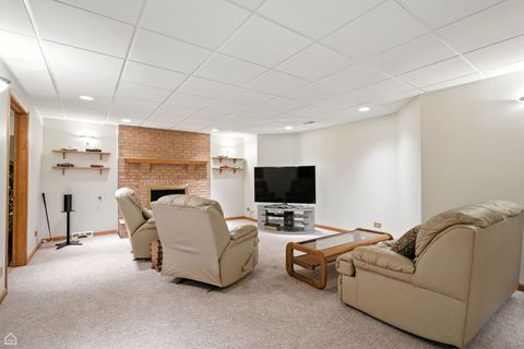 Tiny photo for 115 Flamingo Drive, Roselle, IL 60172 (MLS # 12458166)