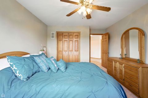 Tiny photo for 115 Flamingo Drive, Roselle, IL 60172 (MLS # 12458166)