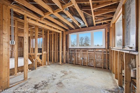 Tiny photo for 10544 S Karlov Avenue, Oak Lawn, IL 60453 (MLS # 12607241)