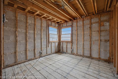 Tiny photo for 10544 S Karlov Avenue, Oak Lawn, IL 60453 (MLS # 12607241)