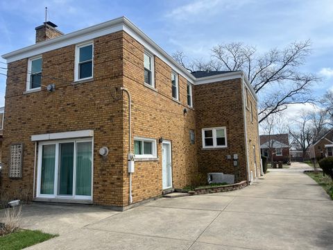 Tiny photo for North Riverside, IL 60546 (MLS # 12635348)
