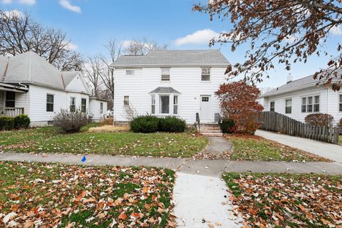 Tiny photo for 922 S Mill Street, Pontiac, IL 61764 (MLS # 12533307)