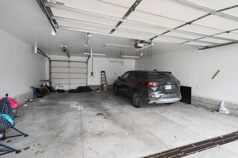 Tiny photo for 922 S Mill Street, Pontiac, IL 61764 (MLS # 12533307)