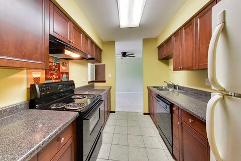 Tiny photo for 1440 Stonebridge Circle #J12, Wheaton, IL 60189 (MLS # 12681476)