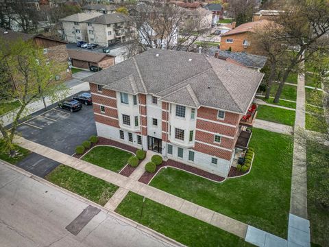 Tiny photo for 5368 W 96th Street #2S, Oak Lawn, IL 60453 (MLS # 12479802)