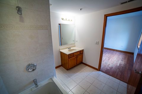 Tiny photo for 5368 W 96th Street #2S, Oak Lawn, IL 60453 (MLS # 12479802)