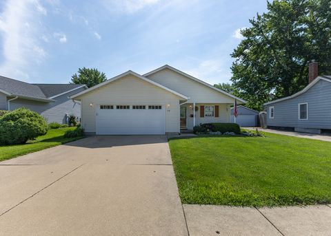 Photo of 518 N Russell Avenue, Geneseo, IL 61254 (MLS # 12687596)