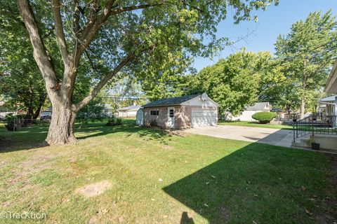 Tiny photo for 756 N Edgelawn Drive, Aurora, IL 60506 (MLS # 12466138)