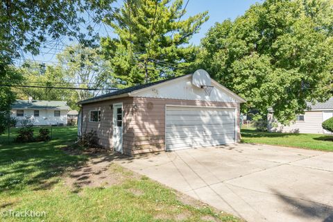 Tiny photo for 756 N Edgelawn Drive, Aurora, IL 60506 (MLS # 12466138)