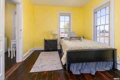 Tiny photo for 509 W MAIN Street, Carbondale, IL 62901 (MLS # 12590681)