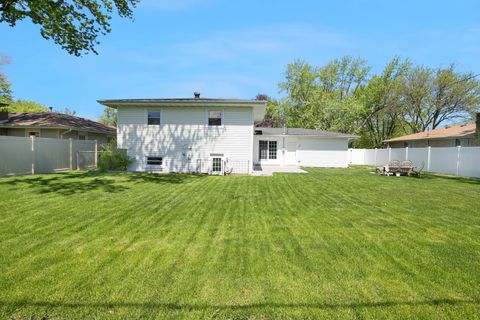 Tiny photo for 1910 Richard Street, Aurora, IL 60506 (MLS # 12621681)