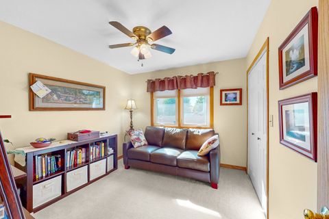 Tiny photo for 1517 White Trail, Elk Grove Village, IL 60007 (MLS # 12486147)