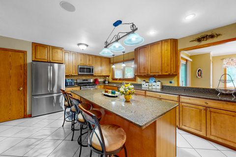 Tiny photo for 1517 White Trail, Elk Grove Village, IL 60007 (MLS # 12486147)