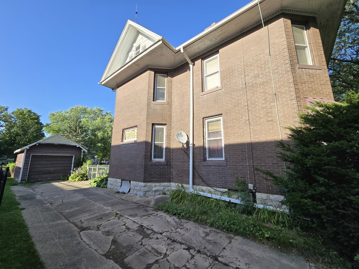 408 E Mason Street