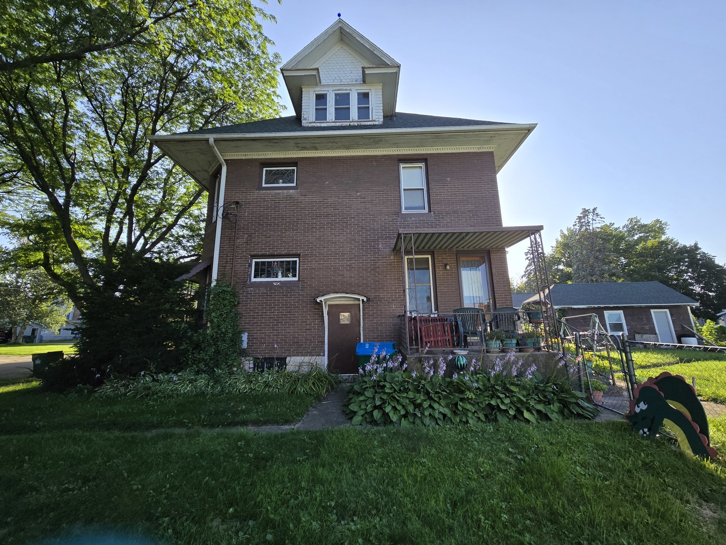 408 E Mason Street