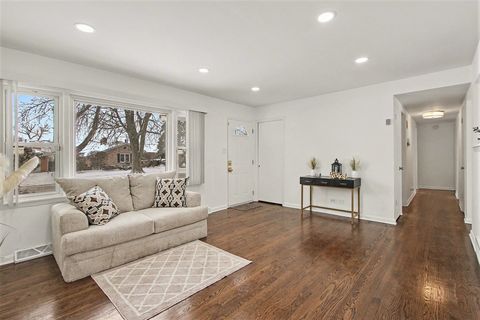 Tiny photo for 16728 School Street, South Holland, IL 60473 (MLS # 12552496)