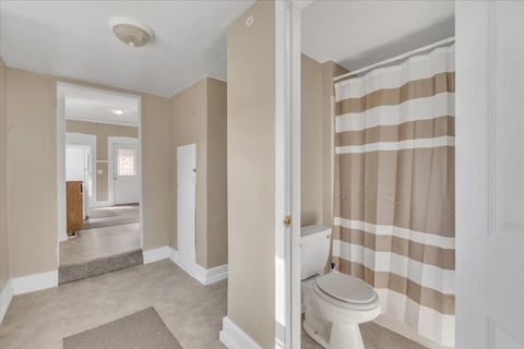 Tiny photo for 1330 W 7TH Street, Davenport, IA 52802 (MLS # 12605200)