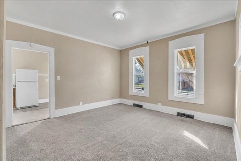 Tiny photo for 1330 W 7TH Street, Davenport, IA 52802 (MLS # 12605200)