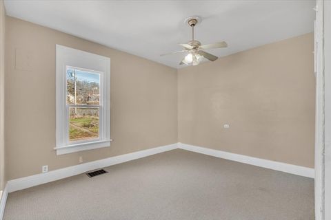 Tiny photo for 1330 W 7TH Street, Davenport, IA 52802 (MLS # 12605200)