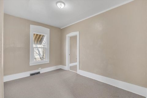 Tiny photo for 1330 W 7TH Street, Davenport, IA 52802 (MLS # 12605200)