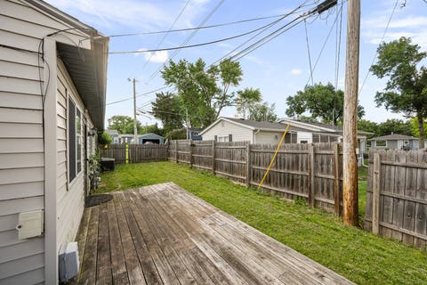 Tiny photo for 1904 N Oak Street, Bettendorf, IA 52722 (MLS # 12686855)