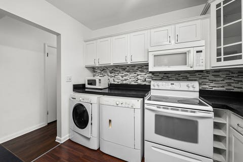 Tiny photo for 1904 N Oak Street, Bettendorf, IA 52722 (MLS # 12686855)