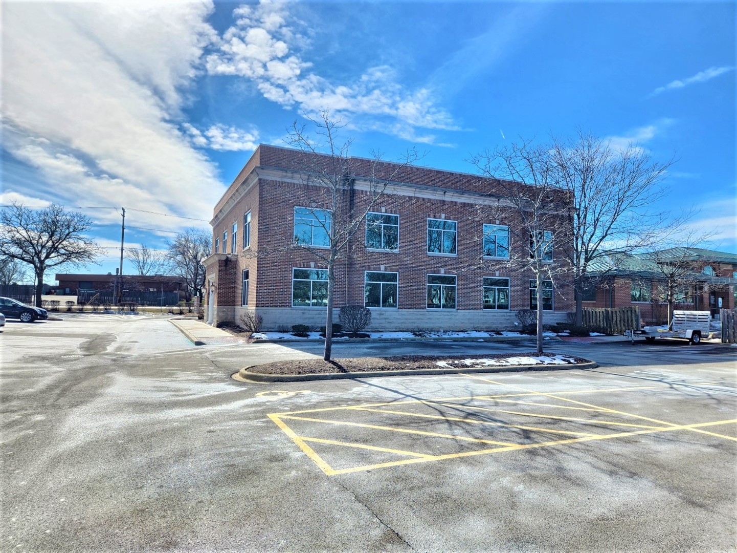 1628 W CENTRAL Road