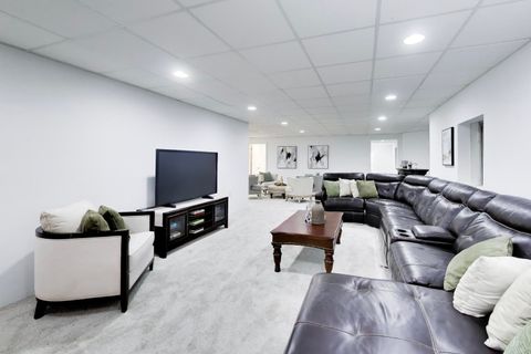 Tiny photo for 1563 Suzann Terrace, Northbrook, IL 60062 (MLS # 12592853)