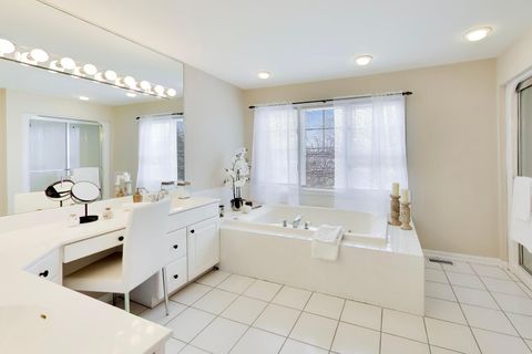 Tiny photo for 1563 Suzann Terrace, Northbrook, IL 60062 (MLS # 12592853)