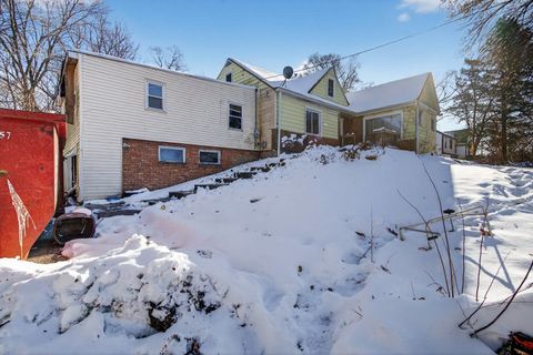 Tiny photo for 2338 22nd Street, Rockford, IL 61108 (MLS # 12534607)