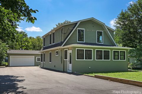 Photo of 37925 N Lake Vista Terrace, Spring Grove, IL 60081 (MLS # 12488242)