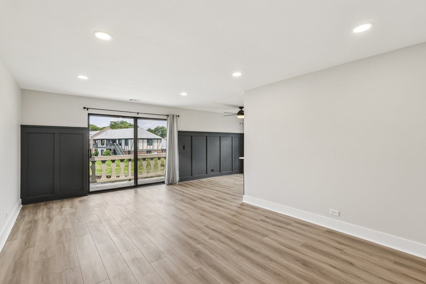 1728 N Emerald Bay 4