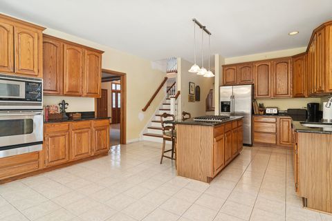 Tiny photo for 22 Wedgewood Drive, Hawthorn Woods, IL 60047 (MLS # 12550659)